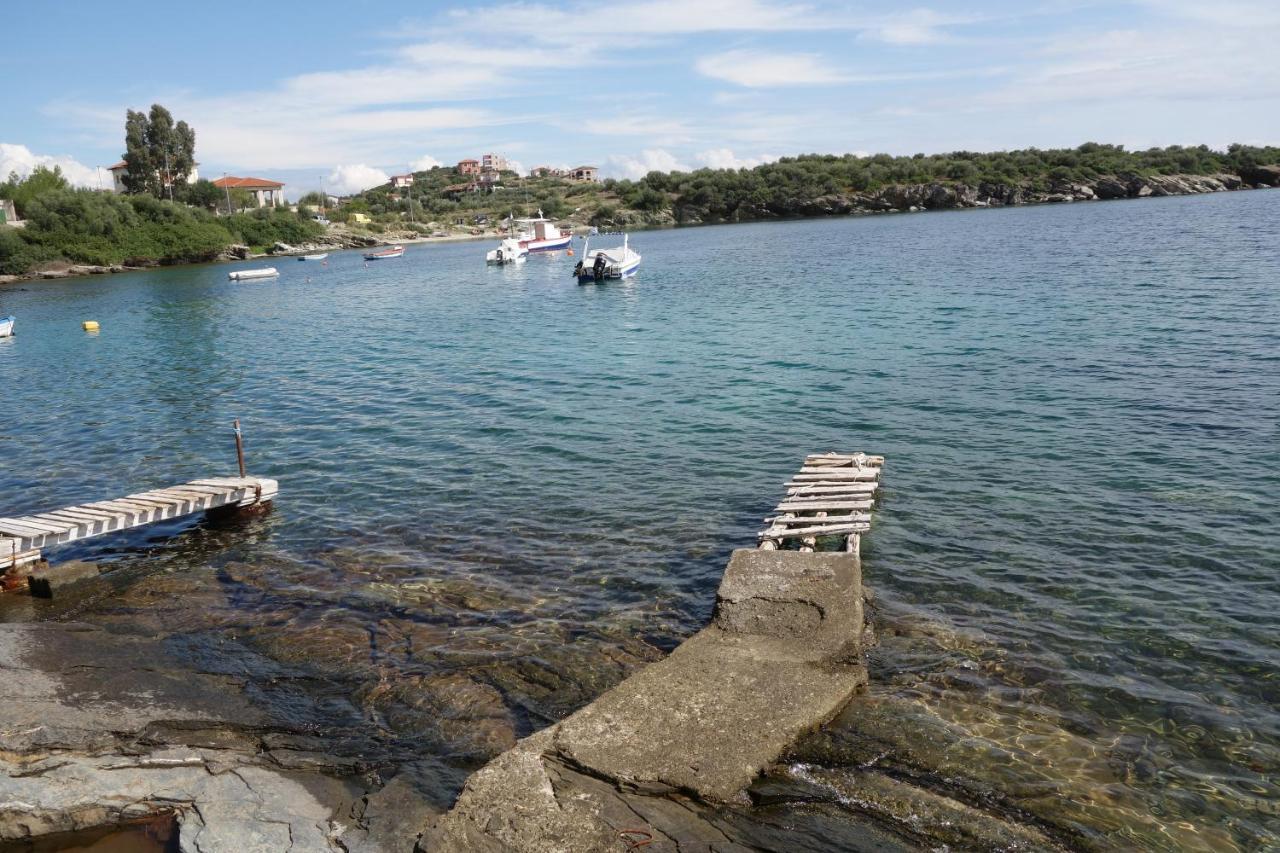 Beach Front House With View Marathos (Thessaly) Exterior foto