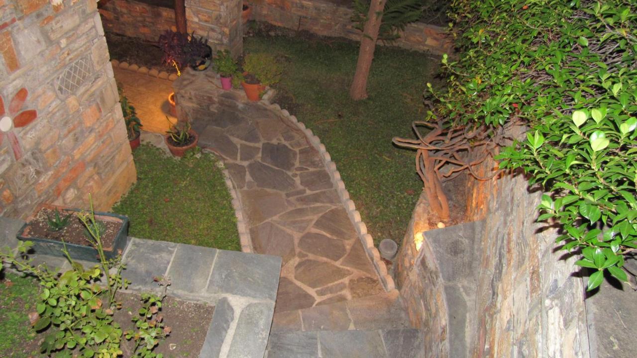 Beach Front House With View Marathos (Thessaly) Exterior foto