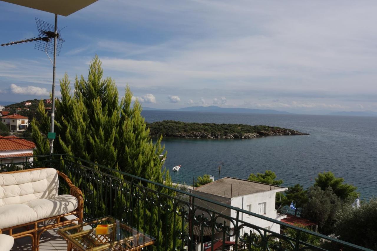Beach Front House With View Marathos (Thessaly) Exterior foto